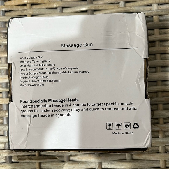 Black Massage Gun, new in package, unused, after workout, relaxation, muscles - Picture 5 of 5